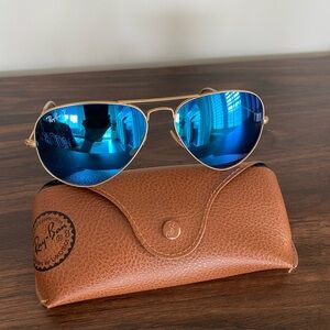 Ray-Ban Polarized Aviator Sunglasses